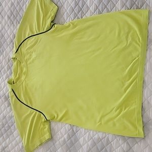 Lululemon running shirt